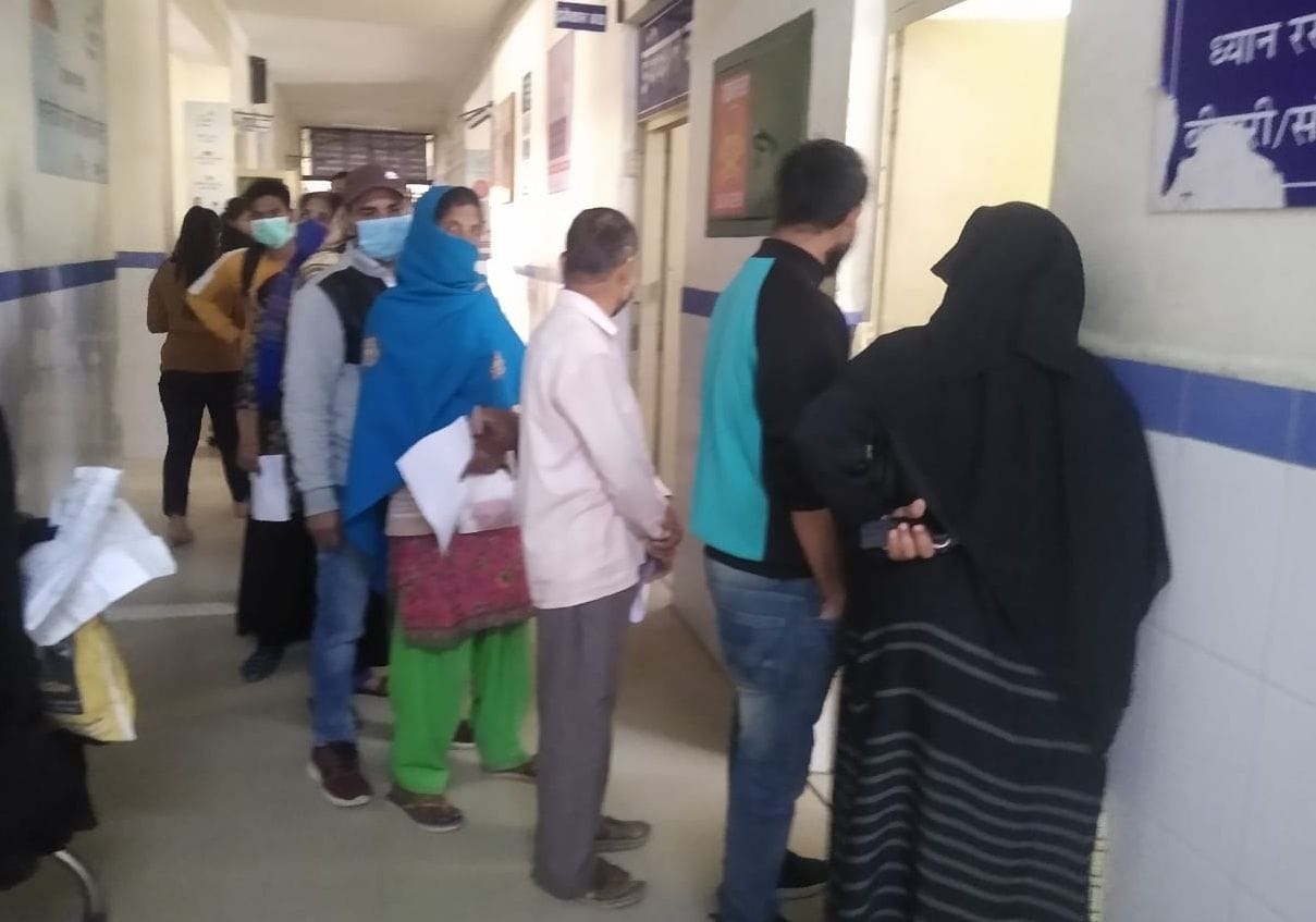 Patients longing for treatment in the absence of doctors