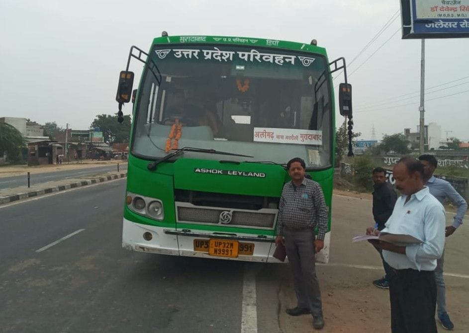 Hathras: Drivers and operators will be fined for removing buses from bypass