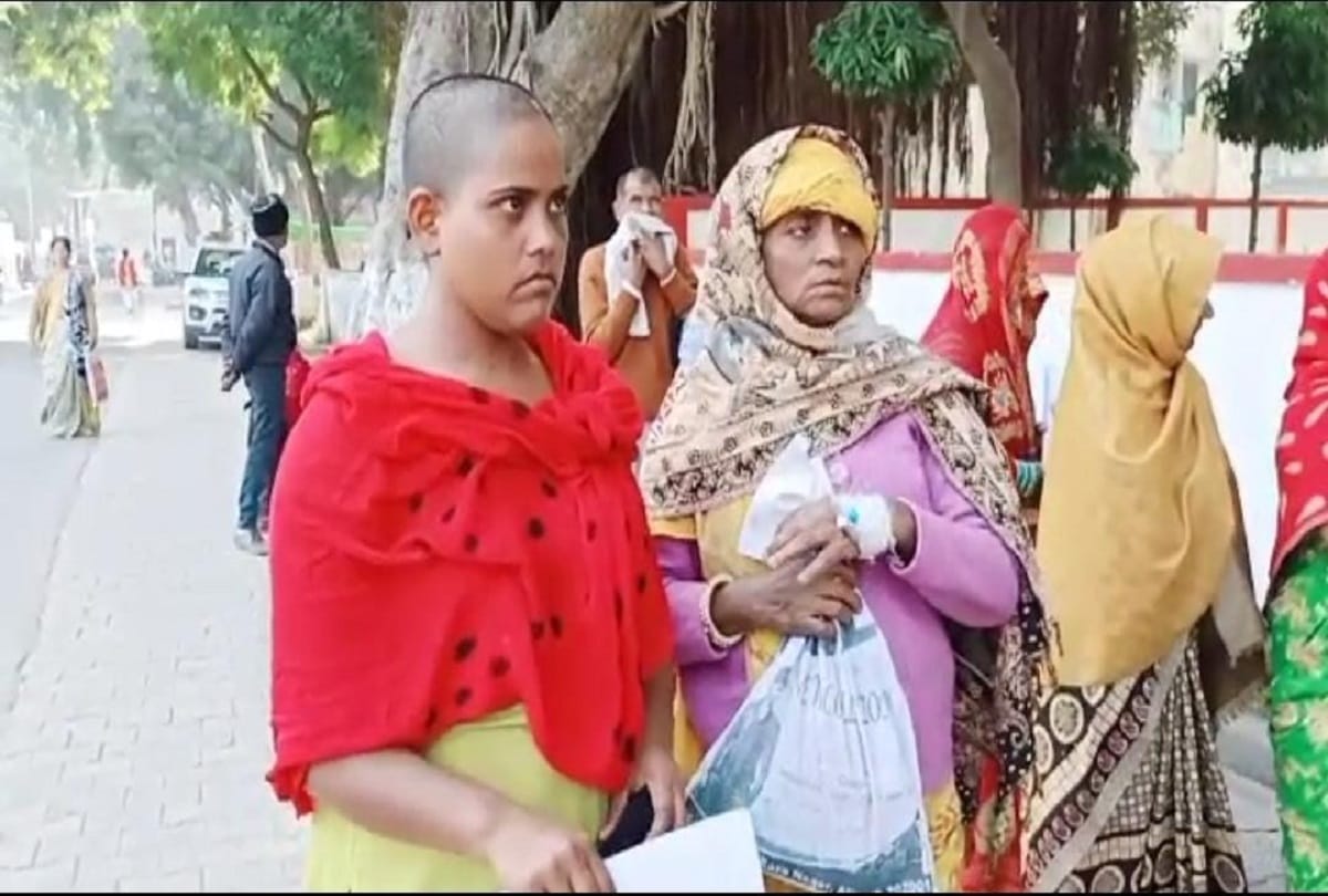 Aligarh: Wife could not go to work for others' house, so husband made her bald, the victim pleaded with the authorities