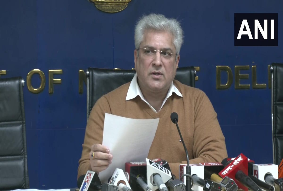 Air Pollution: Delhi's Transport Minister said - Notification issued for hiring one thousand buses, Chhota Hathi allowed to enter no entry