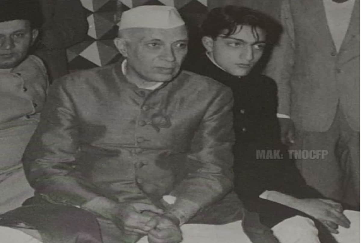 Saba Ali khan share her father Mansoor Ali Khan Pataudi photo with nehru on instagram