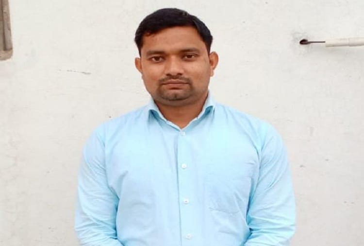 Sonipat's Rahul Chauhan is saving the environment by producing mushrooms from stubble and making manure