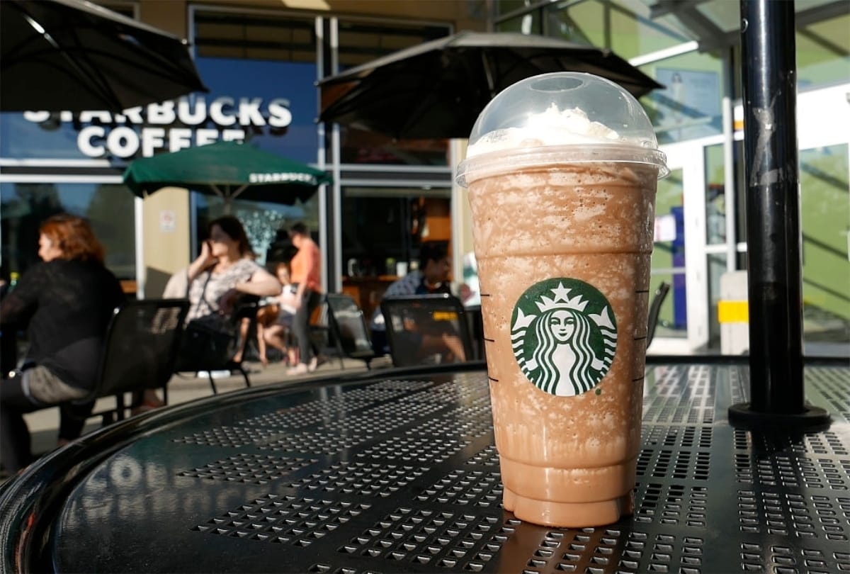Starbucks opens first cashier less cafe in America joins hands with e-commerce giant Amazon