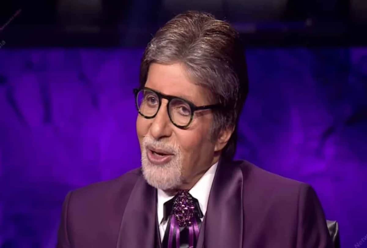 Amitabh Bachchan shares his cool dude pic in rap singer mode with a funny song on instagram