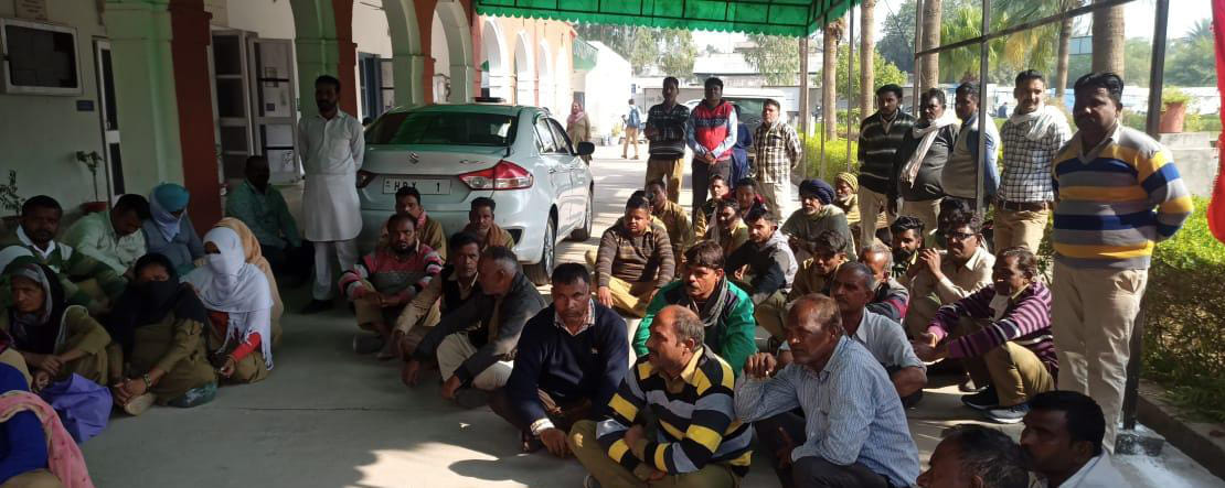 Employees roared for demands, memorandum submitted to CTM