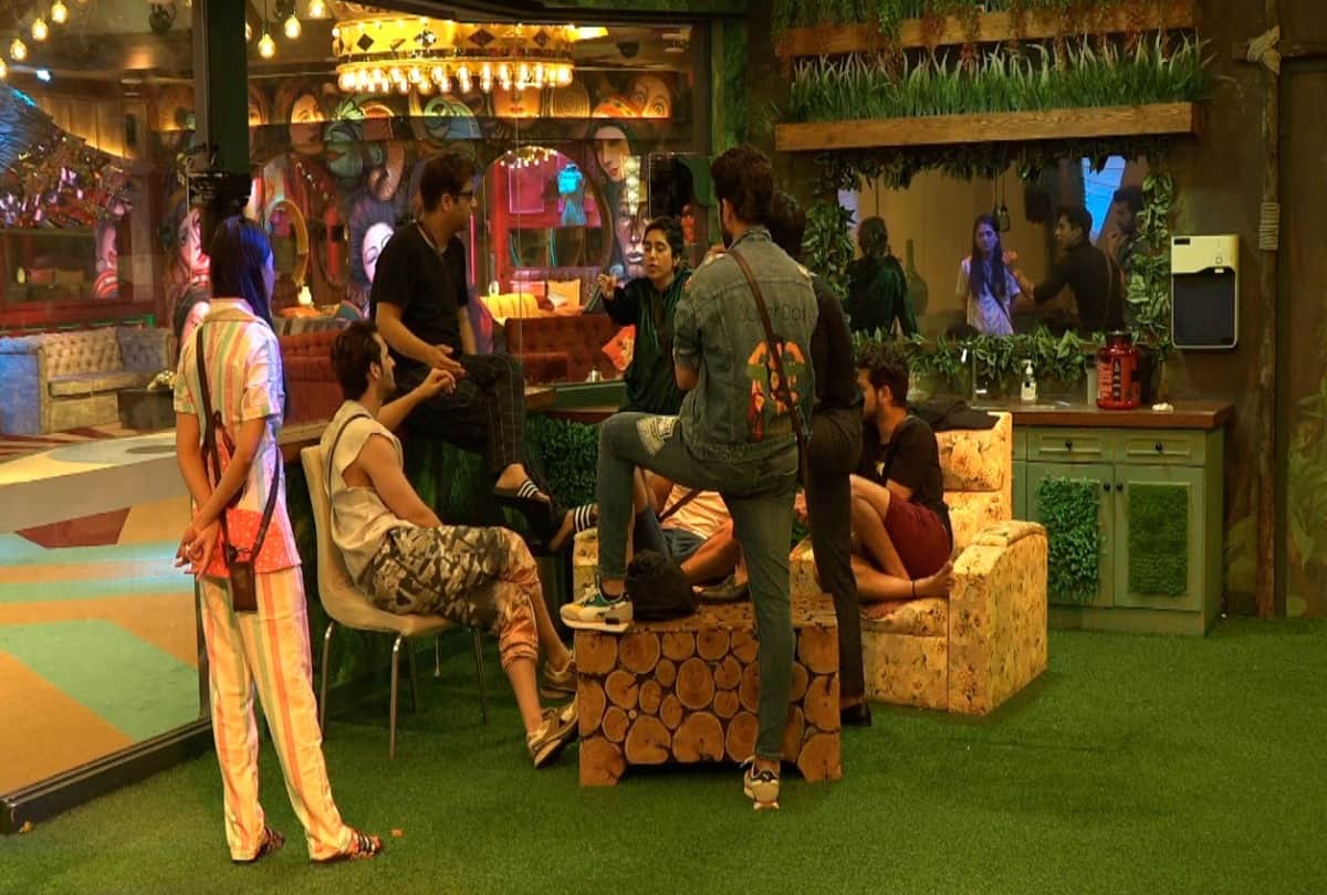 Bigg Boss 15: Nishant was given the privilege by Bigg Boss to upgrade 2 contestants as vip and also downgrade the two othe