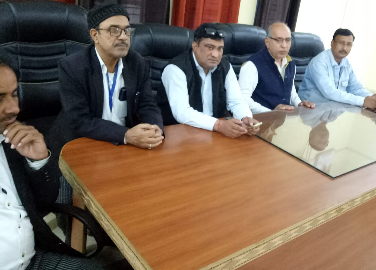 Lawyer's hunger strike continues for second day, Bar Association strike in support, meeting did not conclude