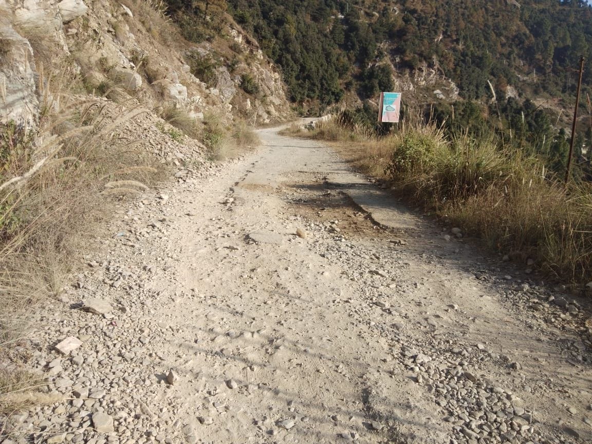 Traveling on Chopdiyalgaon-Saur route became risky