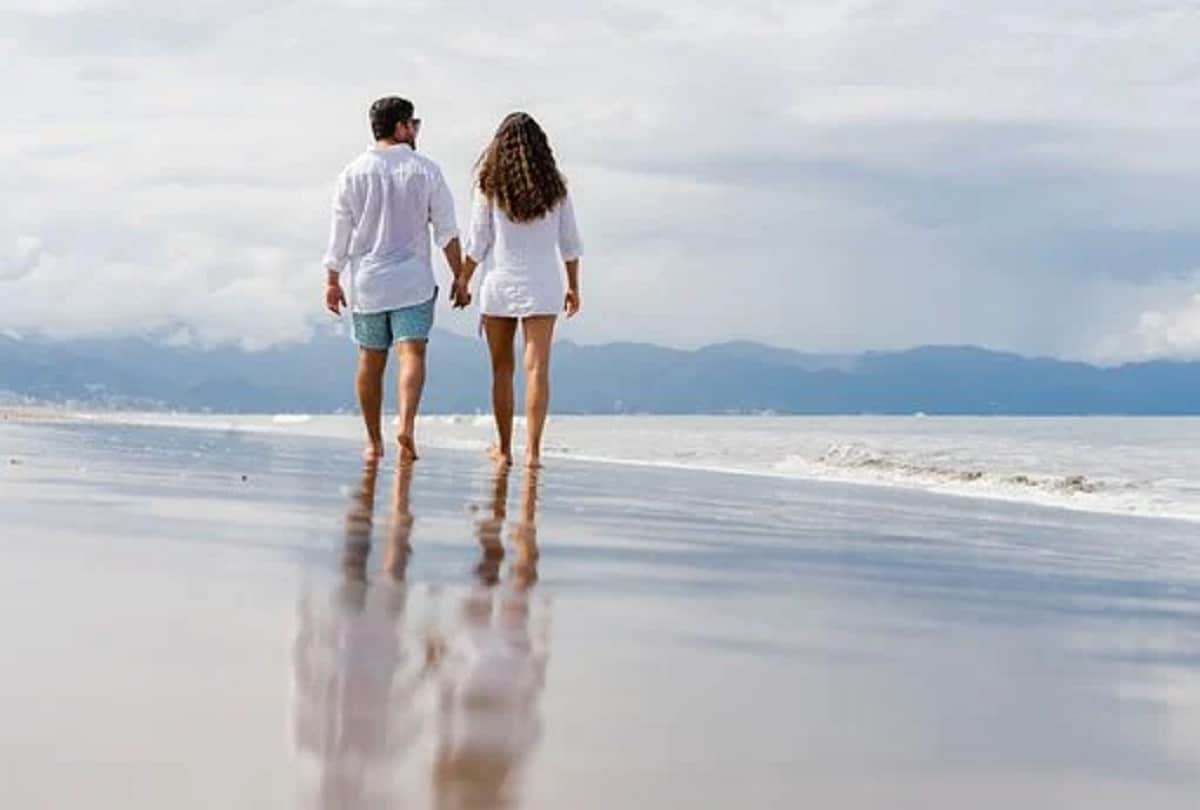 blame game can destroy your relationship, try these tips to help each other