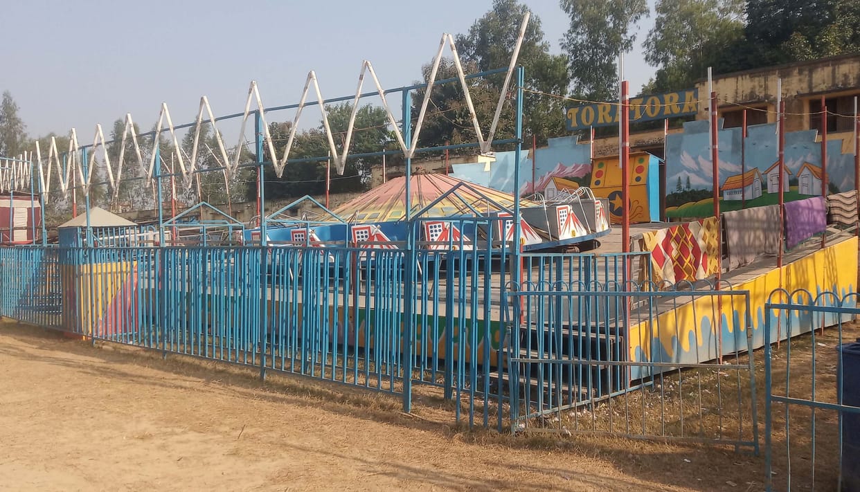 Exhibition going on without permission in Dhampur