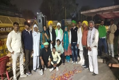 After the agreement between the administration and the farmers, the farmers permanent strike ended in Hansi of Haryana