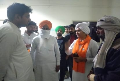 After the agreement between the administration and the farmers, the farmers permanent strike ended in Hansi of Haryana