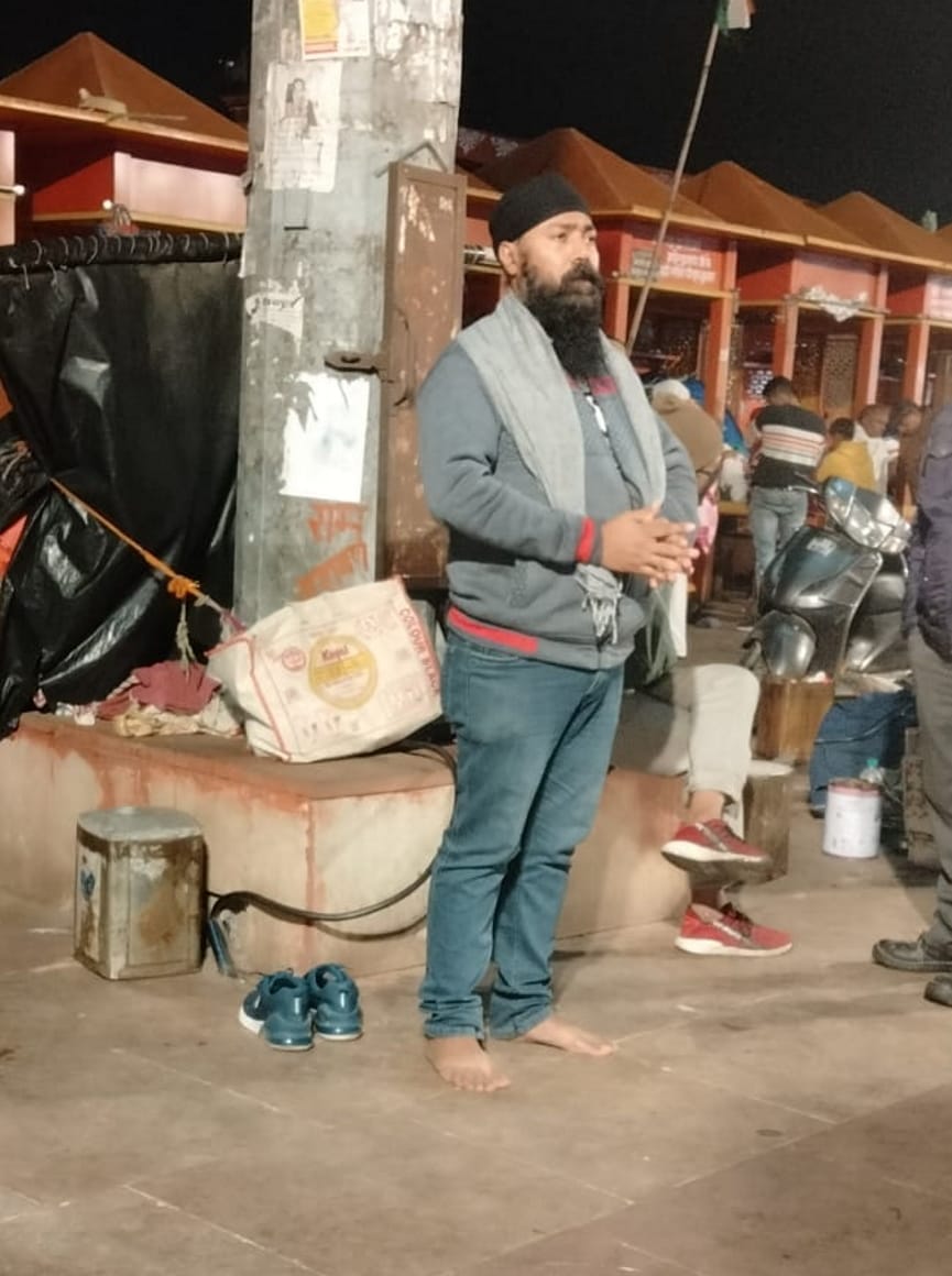 gyan godri gurudwara haridwar: sikh samaj people reached gyan godri, offers ardas