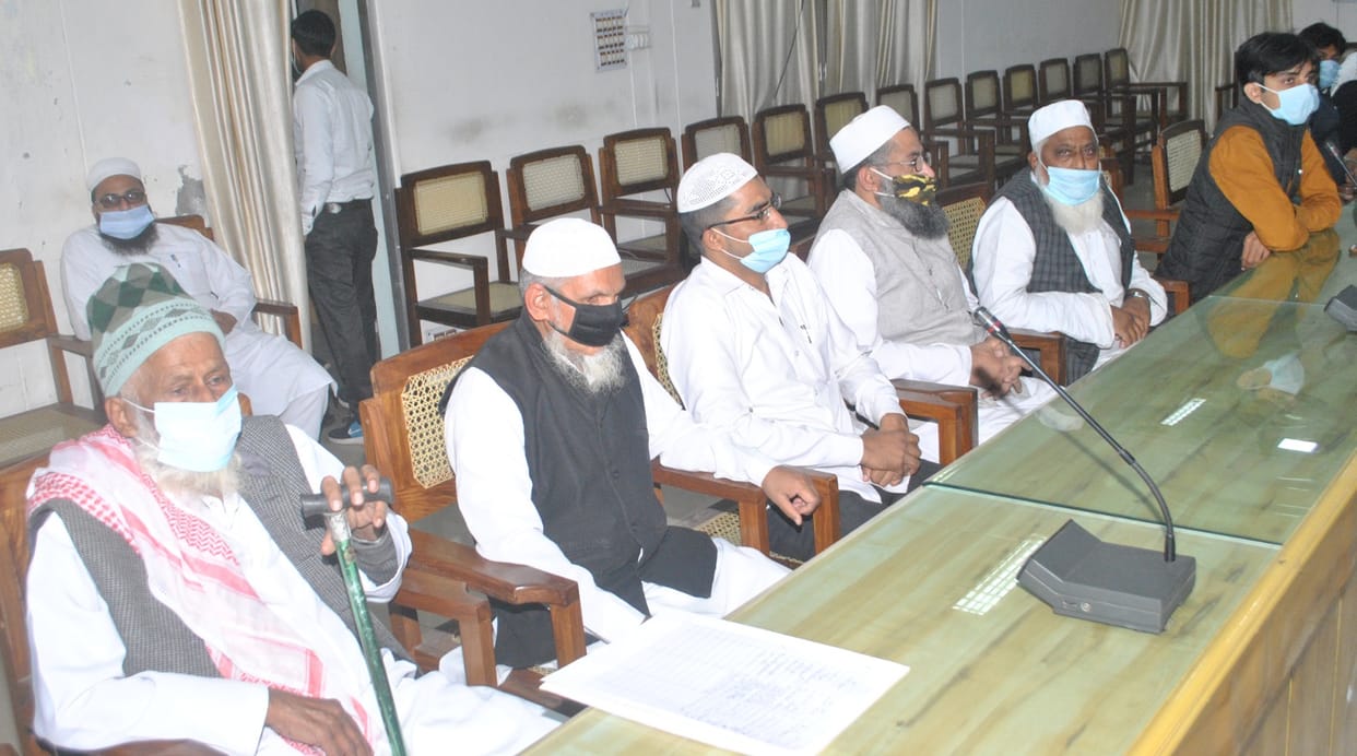 Seek cooperation from religious leaders to increase vaccination