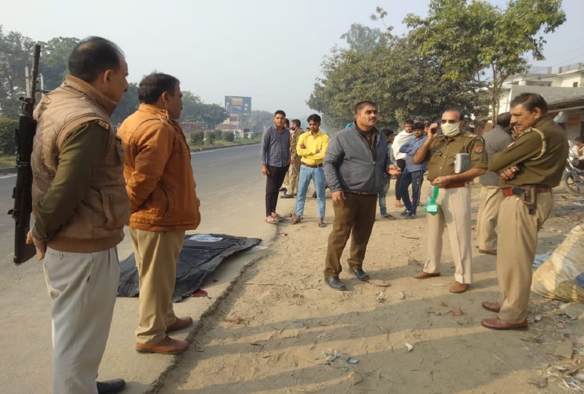 Young man killed in Hapur, dead body thrown on the side of the highway