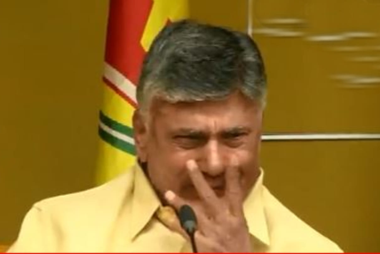 Chandrababu Naidu upset by the insult of his wife, cried bitterly and said, I will return to the assembly only after becoming CM