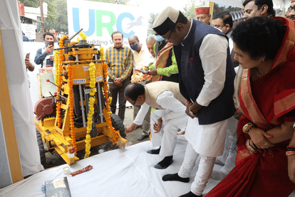 Bhopal: Shivraj performed Bhoomipujan of 8 railway stations of metro project, will be ready by September 2023
