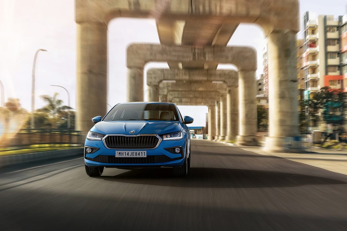 skoda slavia latest news in hindi skoda slavia launch date in india skoda slavia specification interior features dimensions