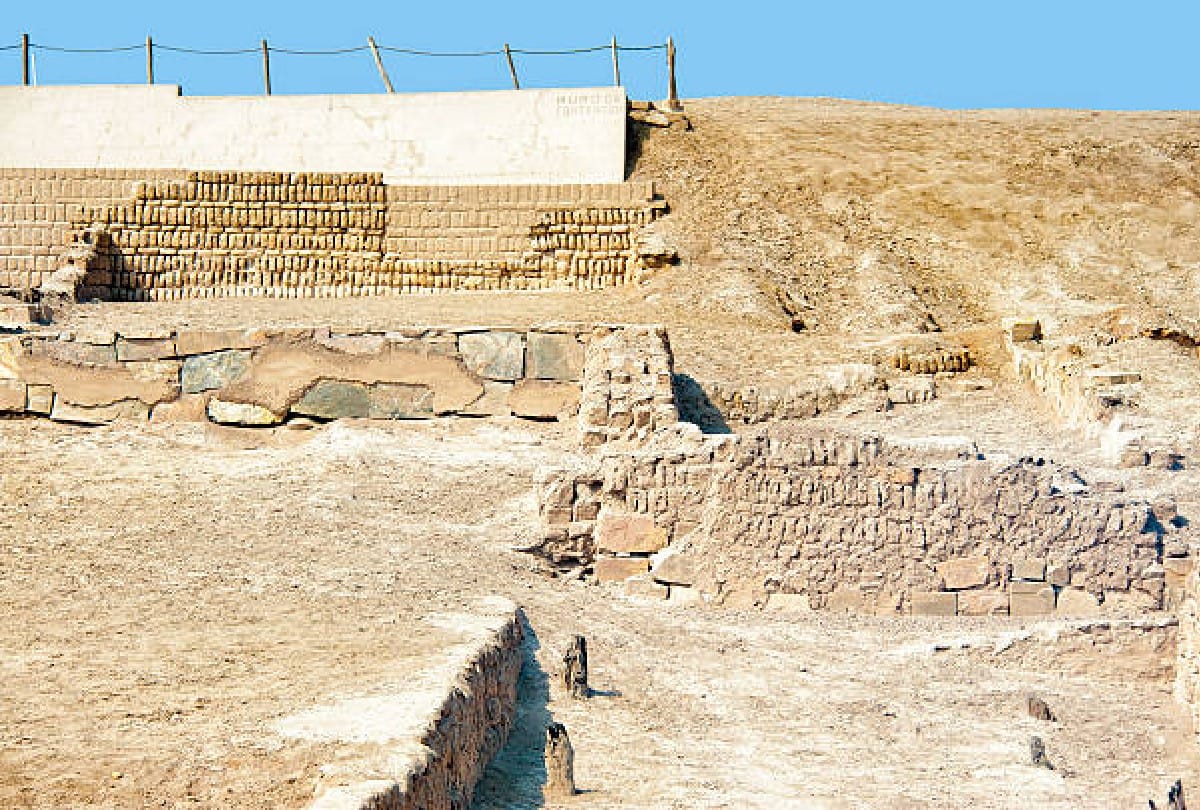 4500 year old Sun Temple found in Egypt Archaeologists made the biggest discovery of the decade