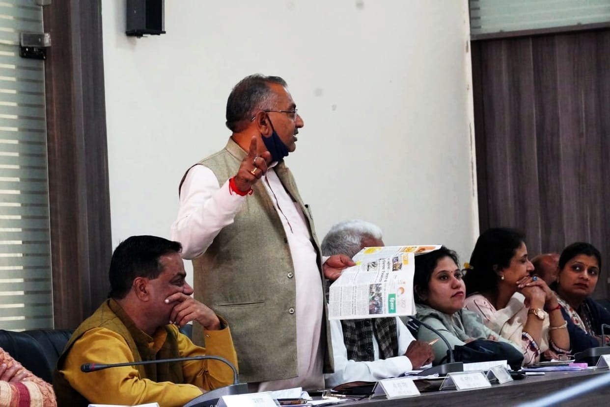 Corporation house meeting, Mandu said - I give an affidavit, the sewer line of Amarut will not run, if successful, then the officers will agree