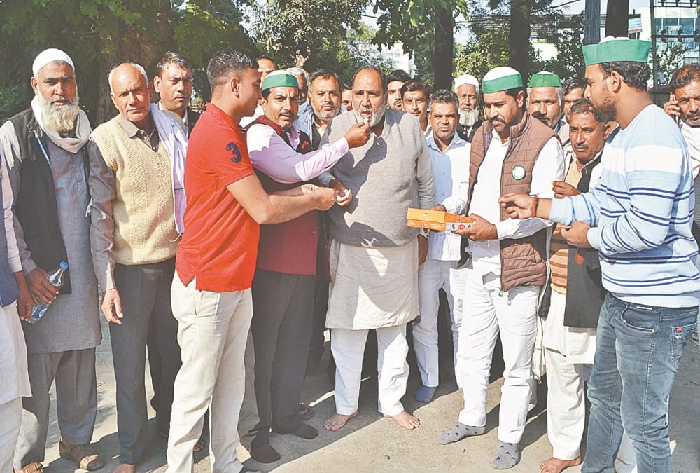Farm Laws Repeal: Farmers Celebration in Uttarakhand after Pm Modi Announcement to Repeal Farm Laws Photos