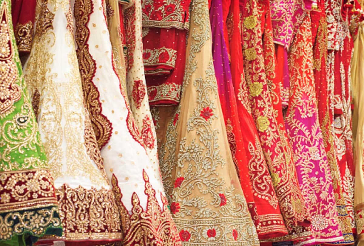 Fashion Tips Keep these things in mind while buying wedding outfits