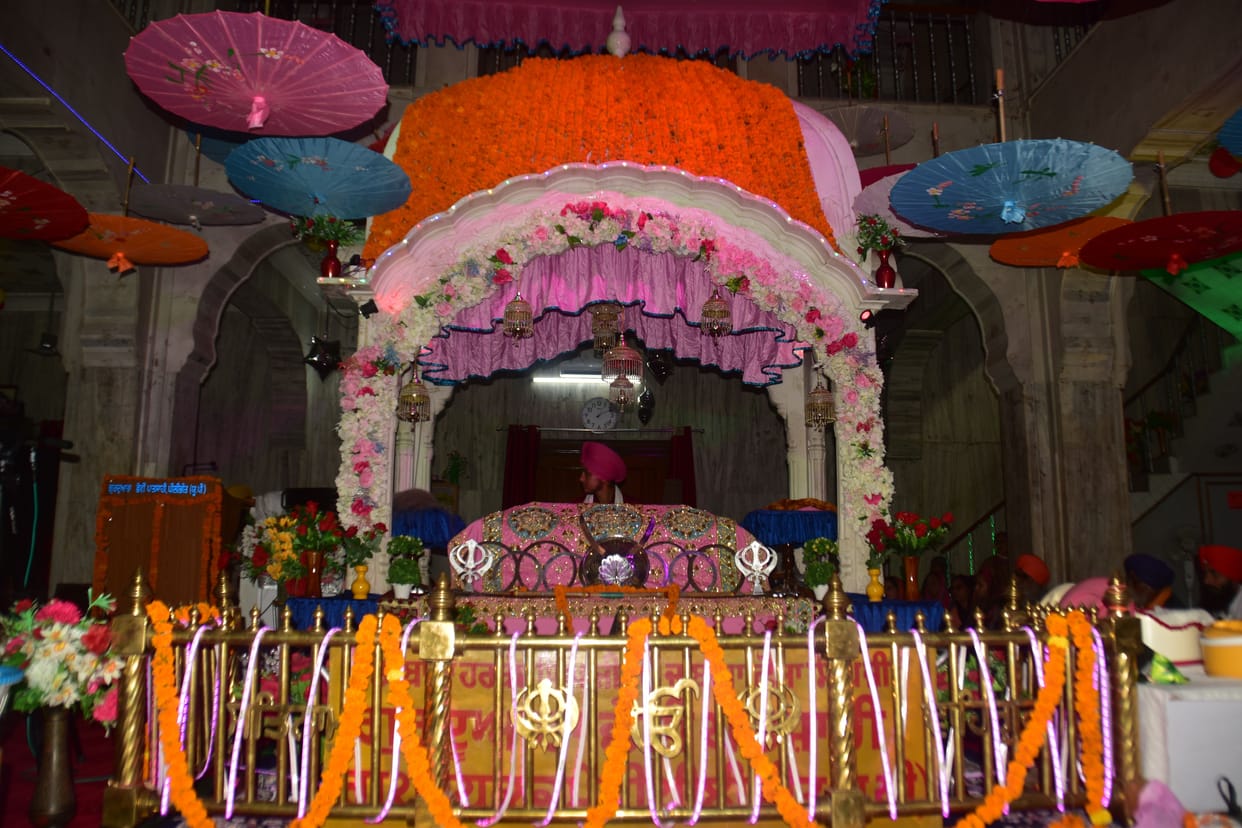 praksah parv celebrated with pomp