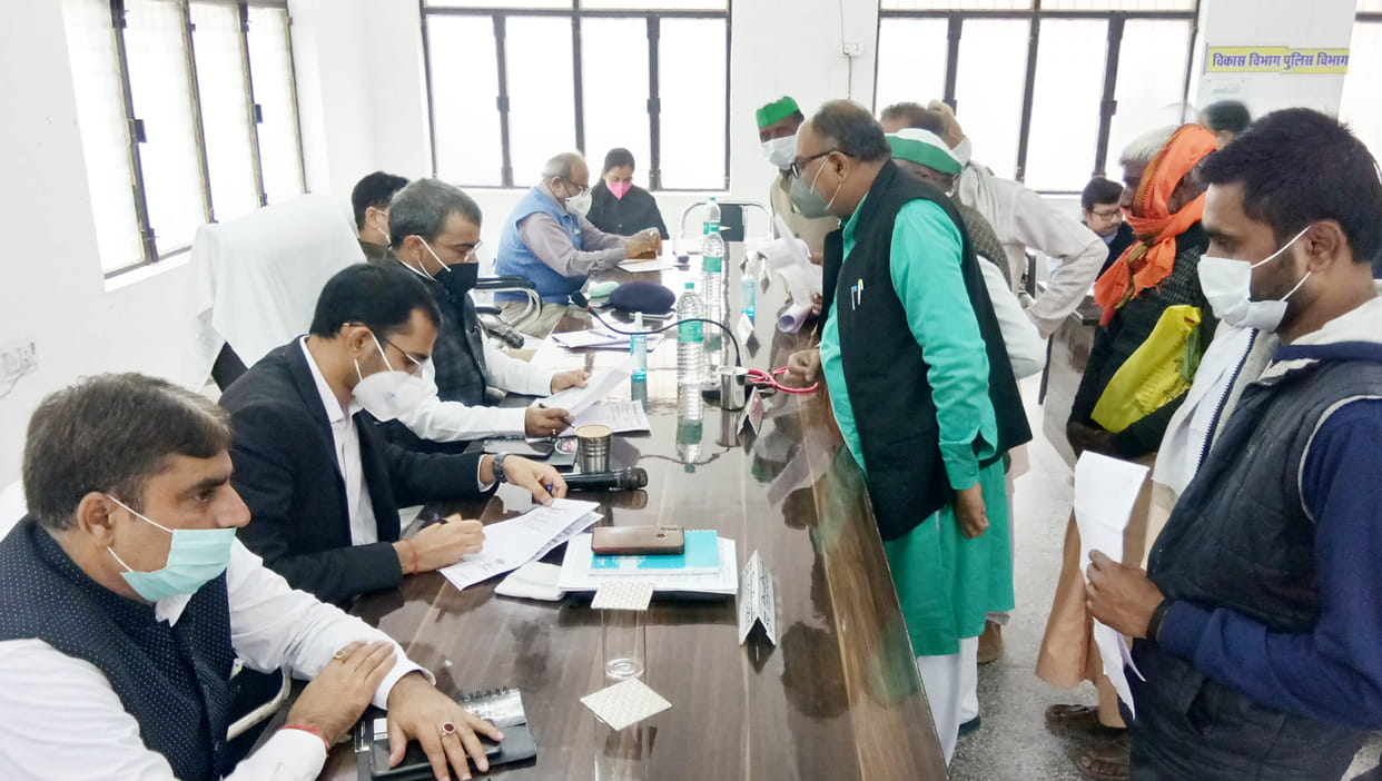 On the spot disposal of 13 out of 48 complaints received in the resolution day