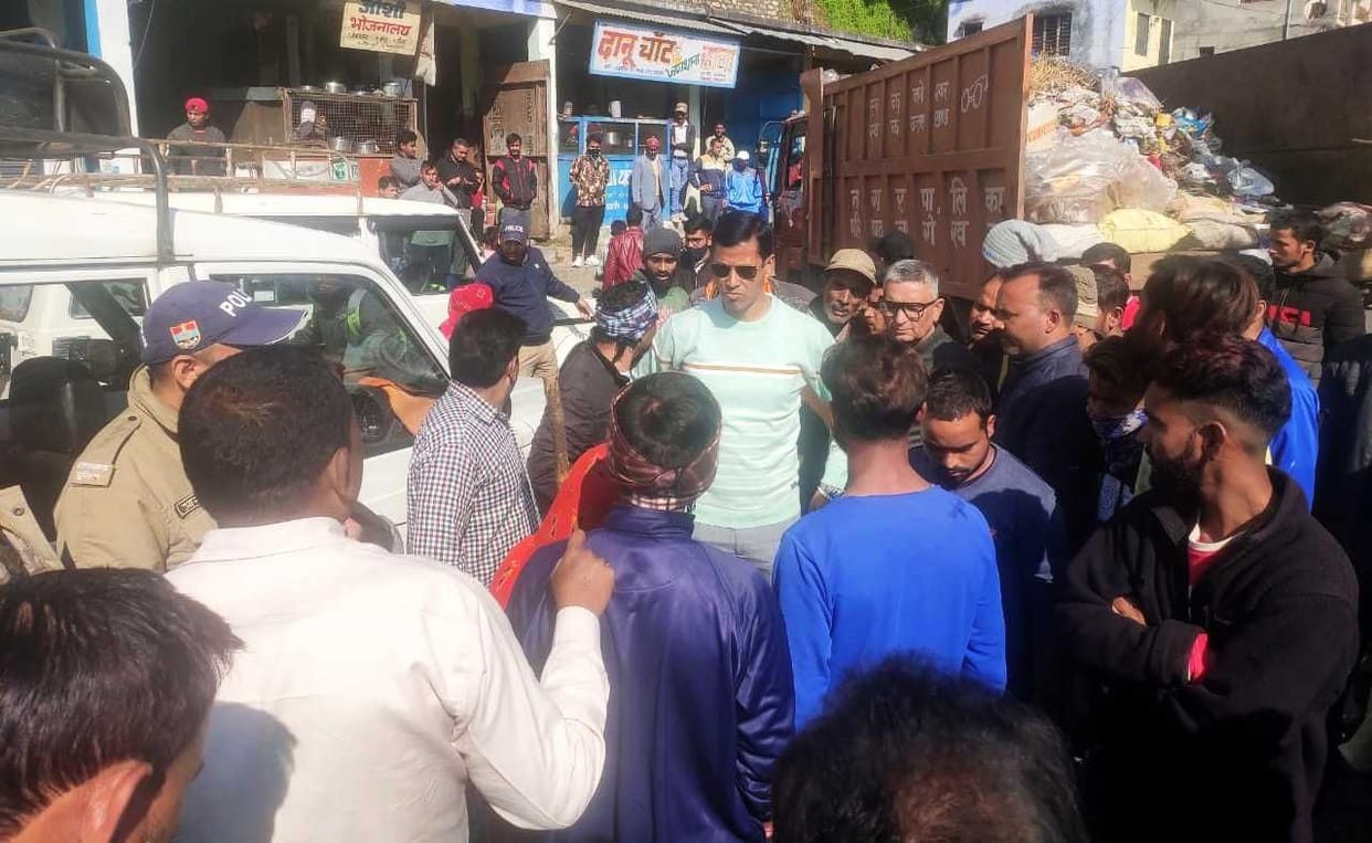 Mess Creates Jam In Bageshwar