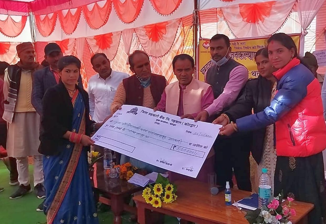 Mini stadium to be built in Bungidhar : Dr. Dhan Singh
