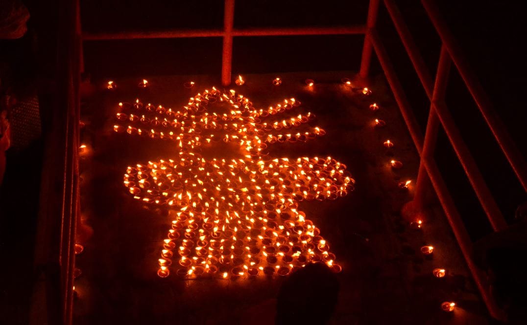 Dev Deepawali 2022 Do this work on Kartik Purnima for blessings of maa Lakshmi