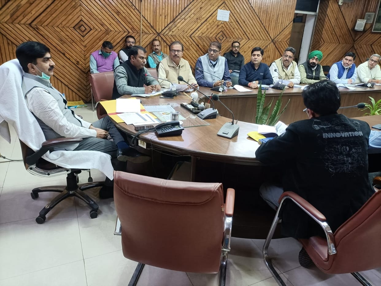 Get the problems of the industrial sector resolved soon