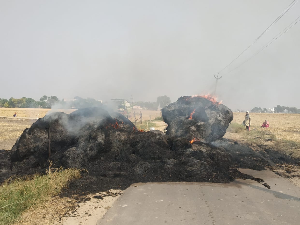 Four acres of straw was being taken to the cowshed, the straw and trolley burnt due to electric wires