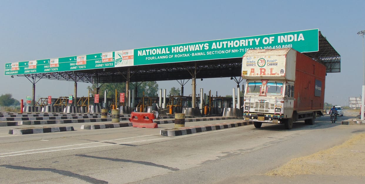 The sit-in on Gangayacha toll will continue now, decision is yet to come from Singhu border