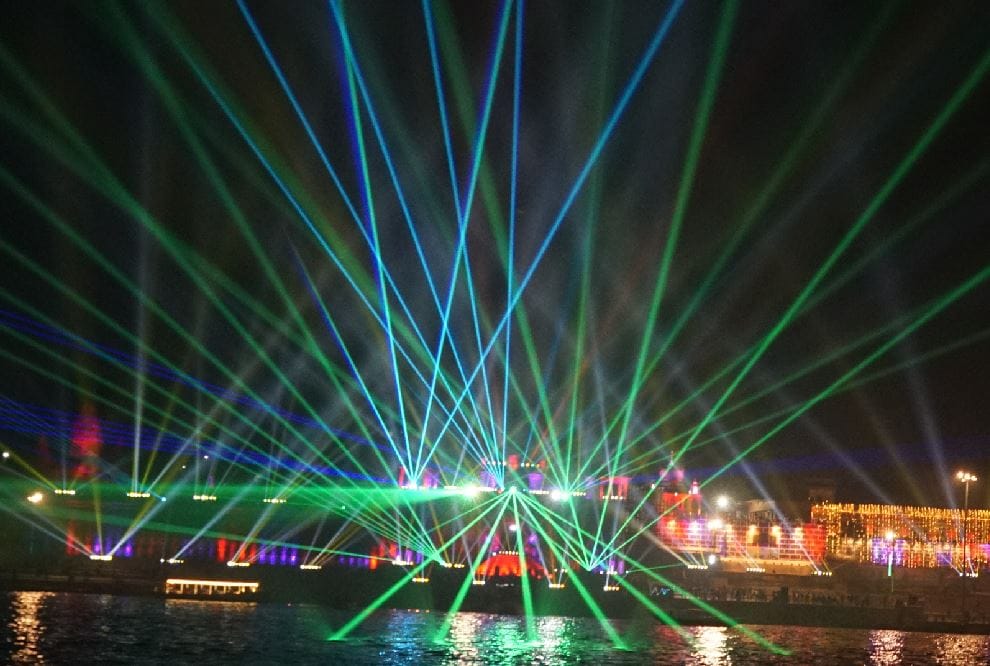 Dev Deepawali 2023 Shiva Tandav on waves of Ganga in Varanasi laser show will tell history of Kashi
