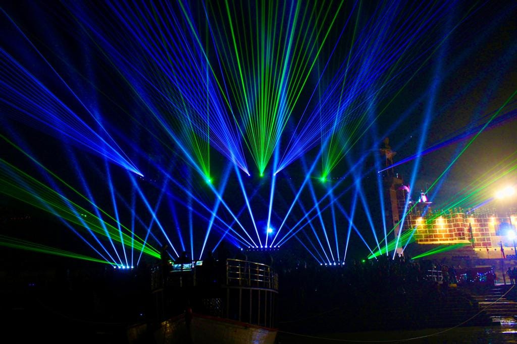 Dev Deepawali in Kashi laser show at chetsingh ghat varanasi  colorful aura scattered on waves ganga stunned tourists