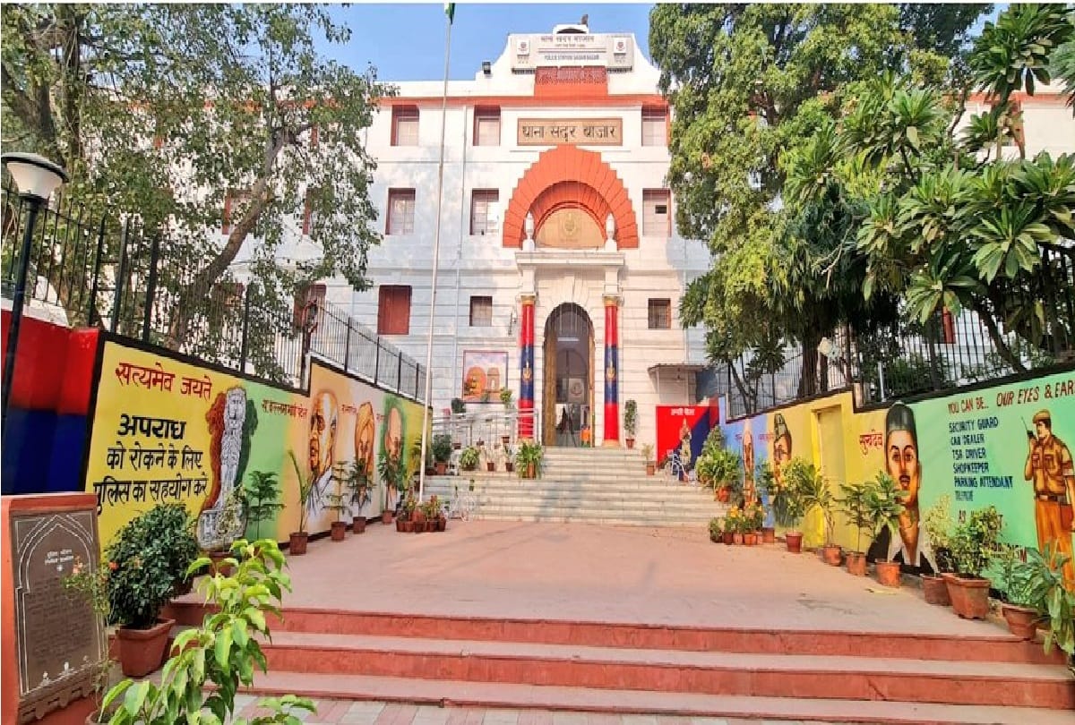 Sadar Bazar Best police station in country first time in history of Delhi Police, a police station in the capital was chosen as best police station by Ministry of Home Affairs