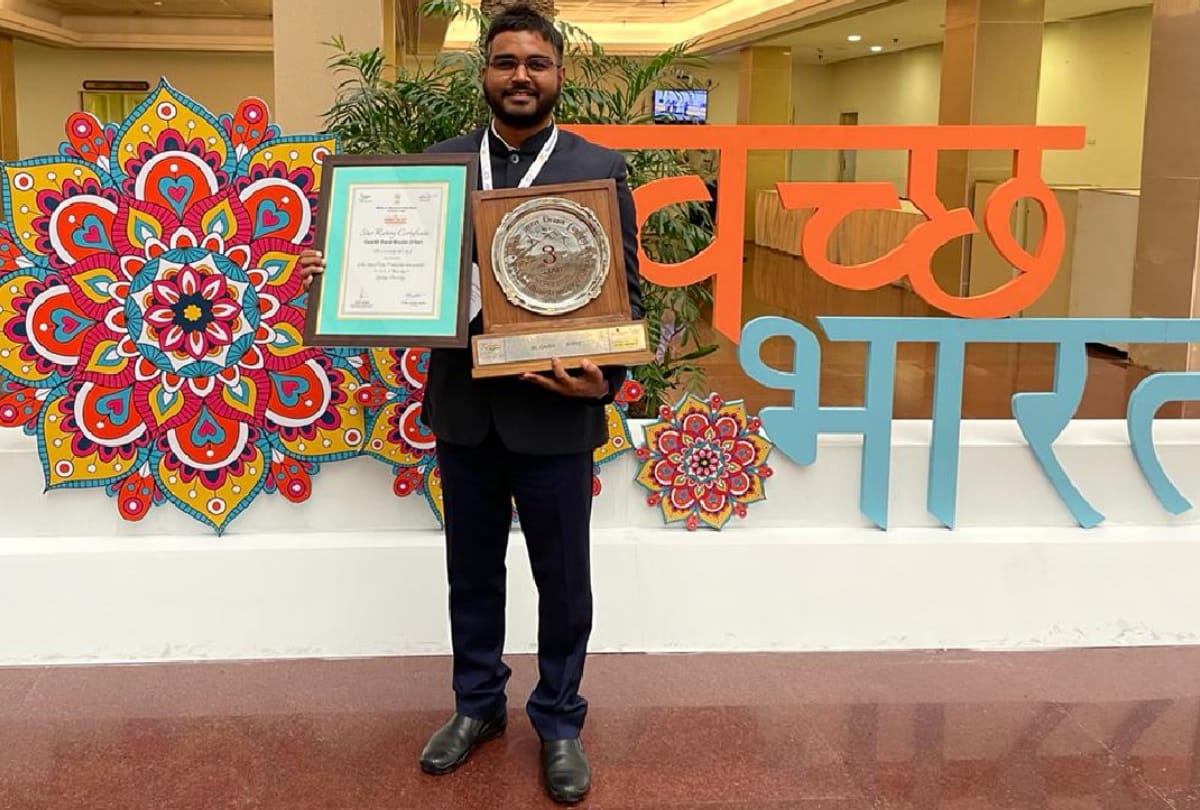 GDA Vice President Prem Ranjan honored by President