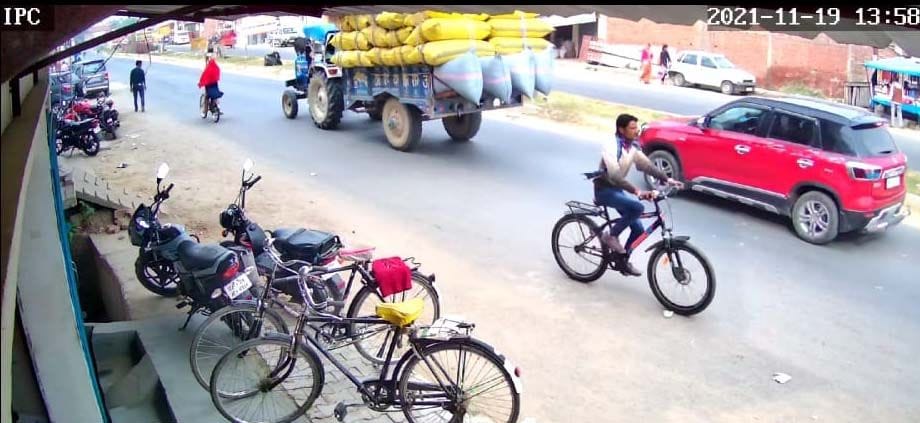 Attempted to kidnap a child who went to the market, ran away with a bicycle after failing, was caught on CCTV