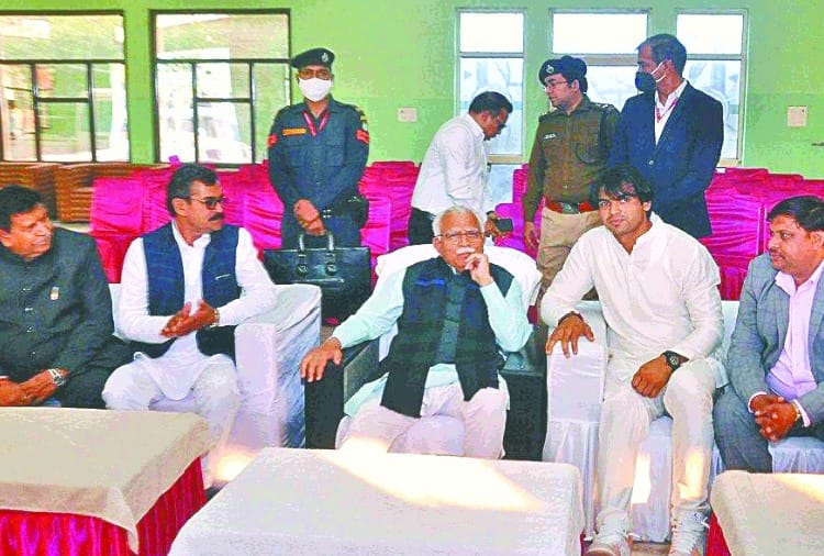 CM Manohar Lal arrived at the wedding ceremony of Neeraj Chopra sister
