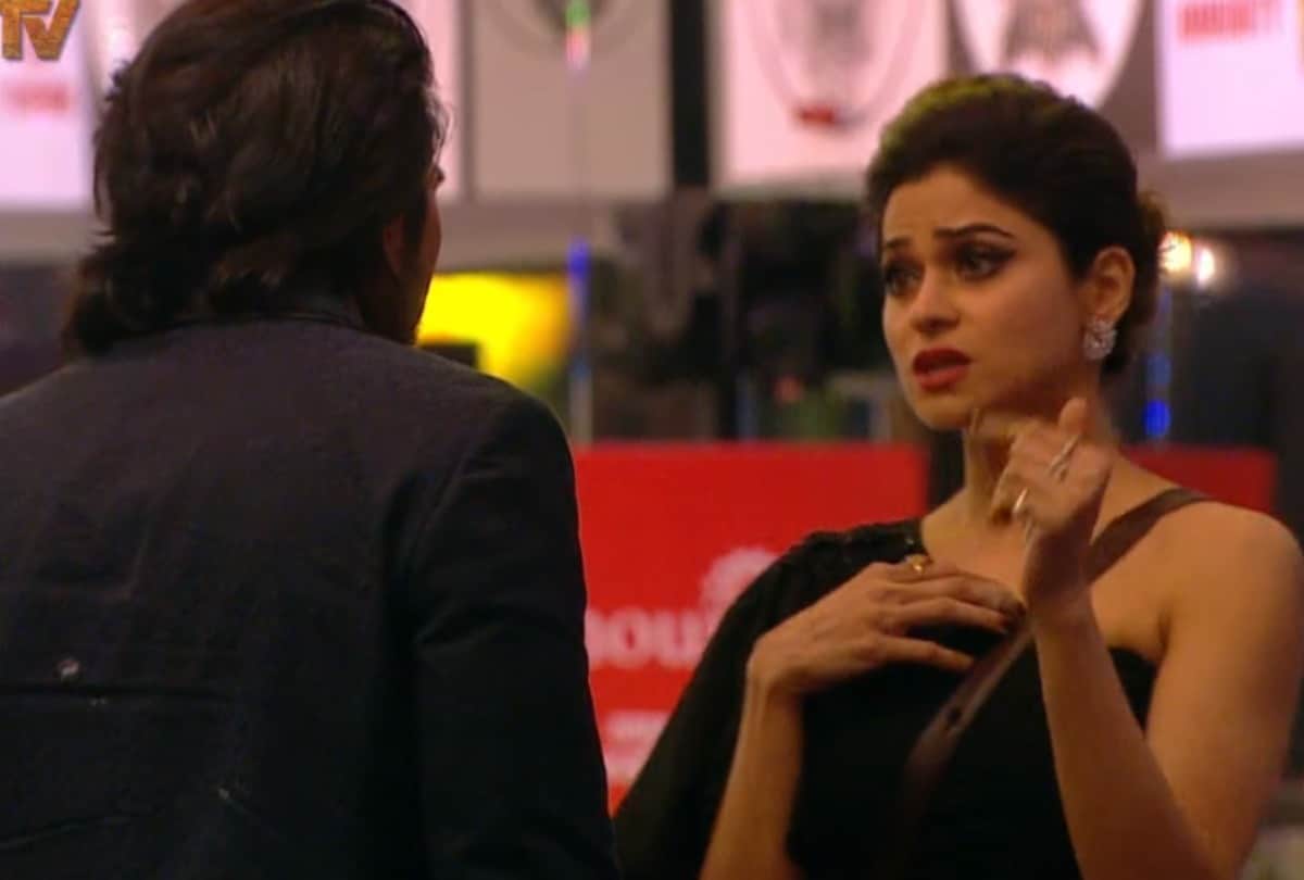 bigg boss 15 shamita shetty gets angry on vishal kotian statements says my family is watching the show