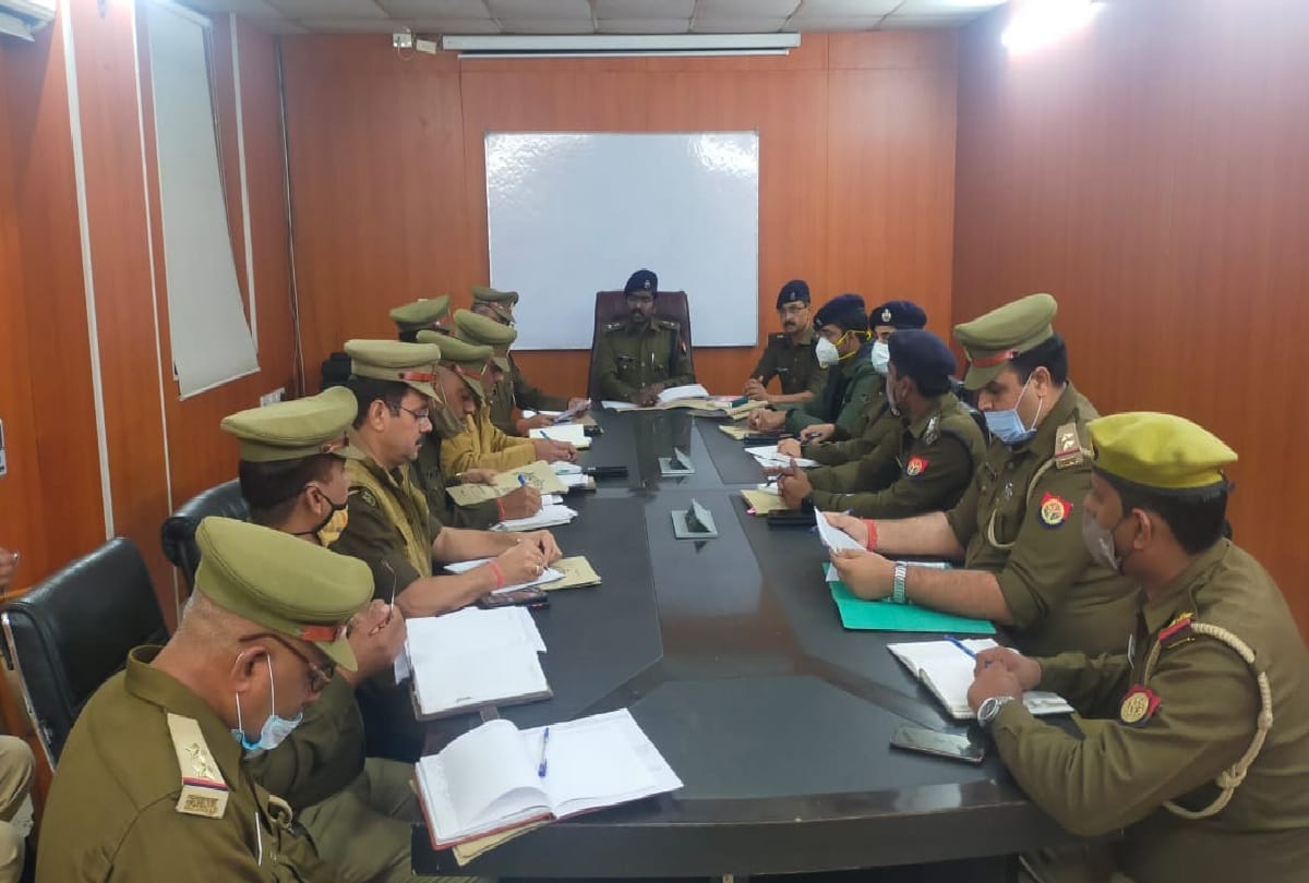 Jewar Airport Foundation Stone Laying DCP holds meeting with officials, preparations on war footing and strong security arrangements