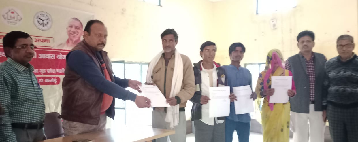 Housing day organized in ten blocks, keys of housing given to 275 people