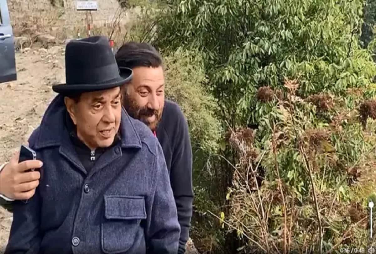 Dharmendra says thank you as Sunny Deol takes him to Manali watch