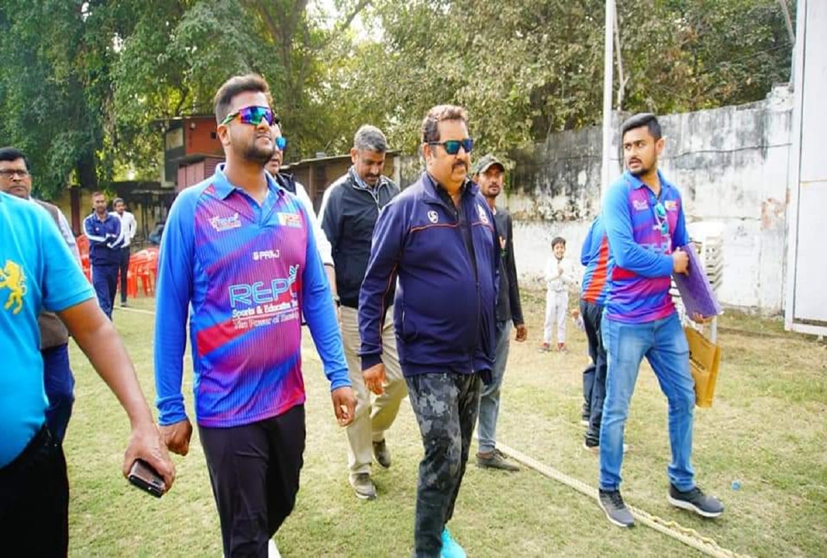 Virat Kohli coach Rajkumar Sharma gave Gurumantra to talented cricketers