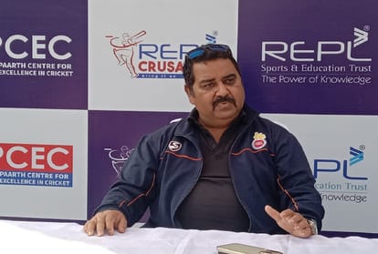 Virat Kohli coach Rajkumar Sharma gave Gurumantra to talented cricketers