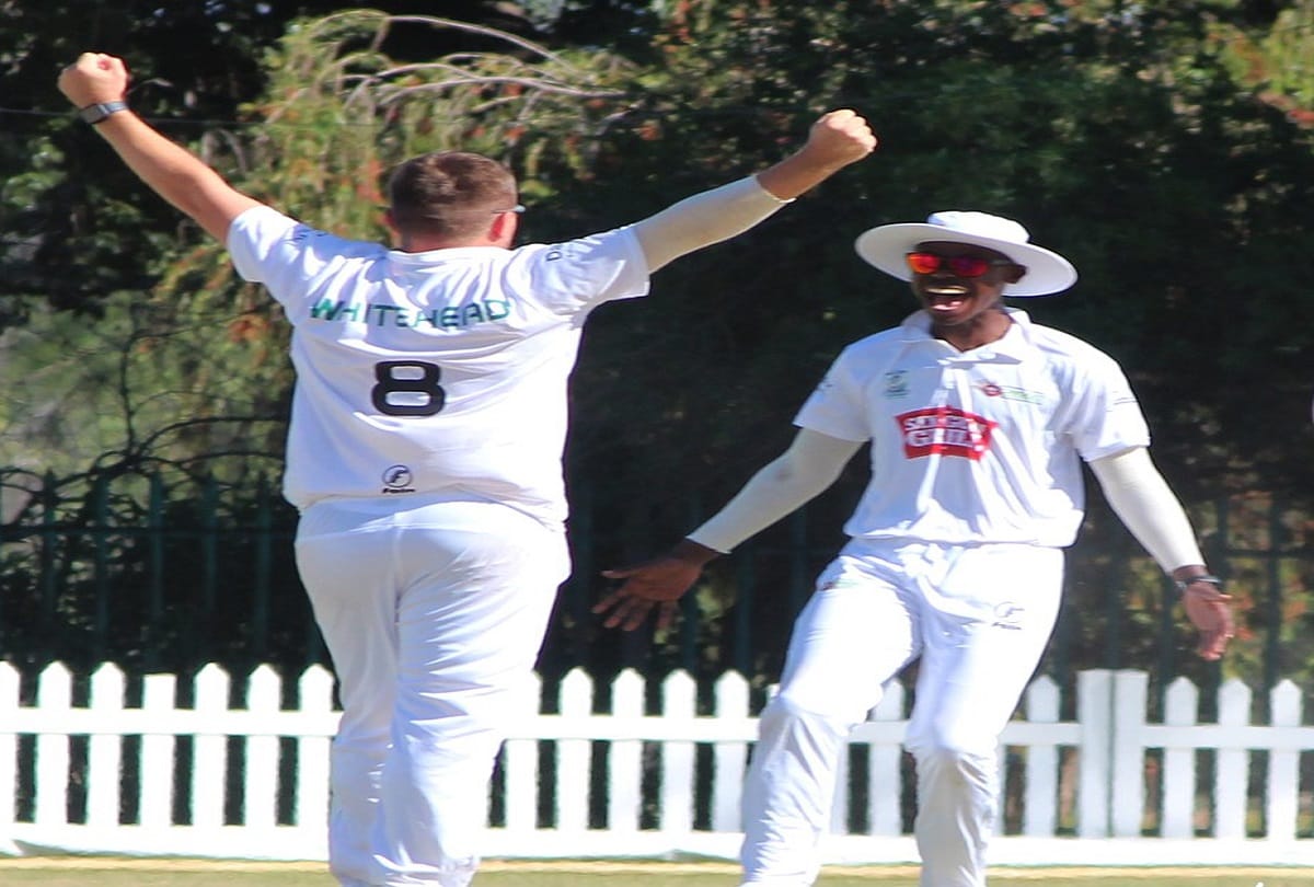 South Western Districts vs Easterns South African bowler Sean Whitehead created history took 10 wickets in an innings of a first class match