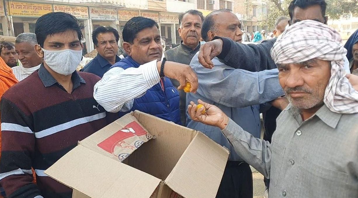 The farmers who won't even the arhatiyas' 'life came to life'