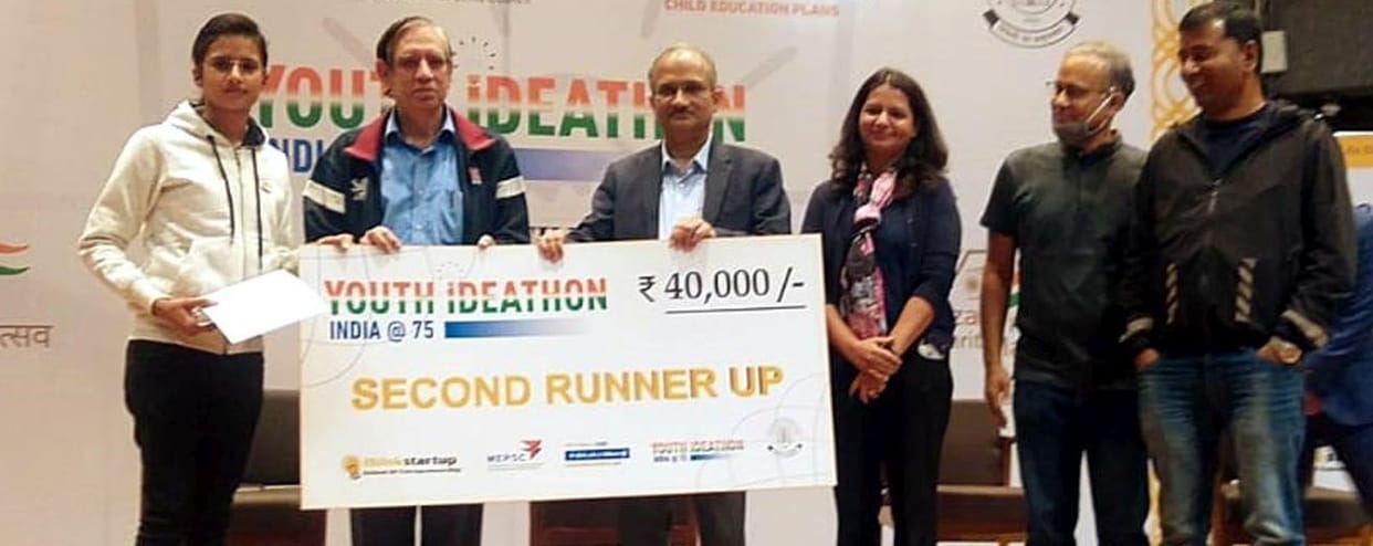 Pooja got third place across the country in Youth Idea Theon-2021