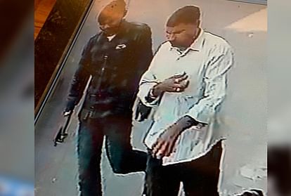 Miscreants Tabbebaji With Namkeen Businessman Loot Three Lakh Rupees Crime News